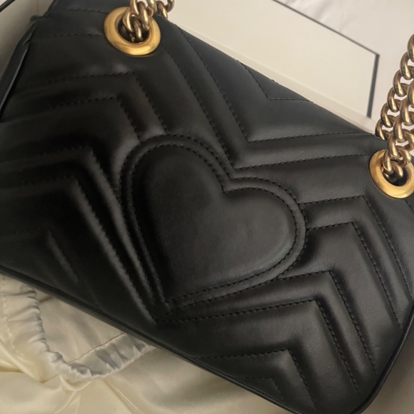 Gucci - Picture 3 of 8